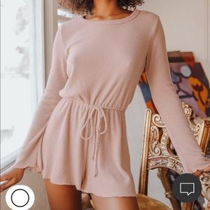 NWT Lulus soft long sleeve romper size XS